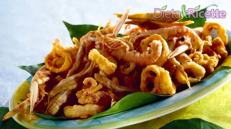 Frittura di pesce croccante e perfetta: come fare il fritto misto