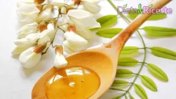 Miele di acacia: proprietà, caratteristiche e benefici