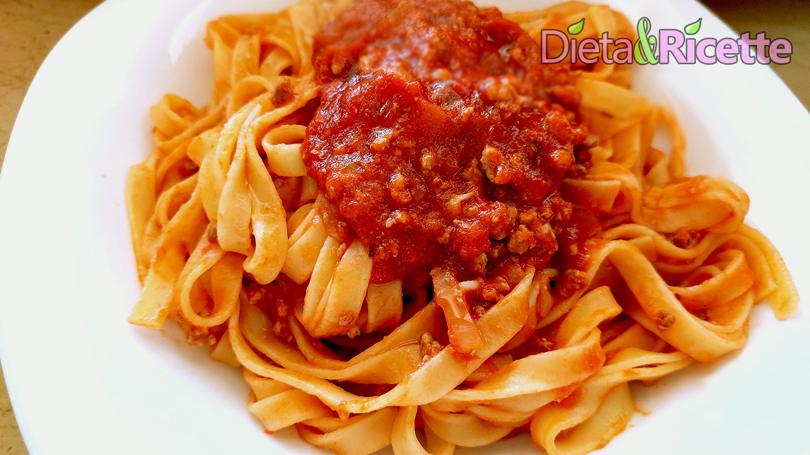 tagliatelle al ragu ricetta