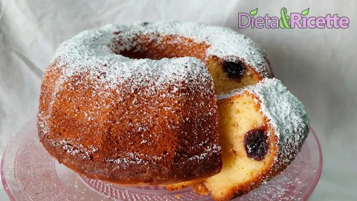 Torta allo yogurt senza burro la Ricetta della ciambella con amarene sciroppate