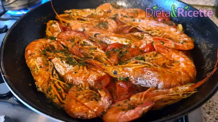 Gamberoni ai pomodorini in padella