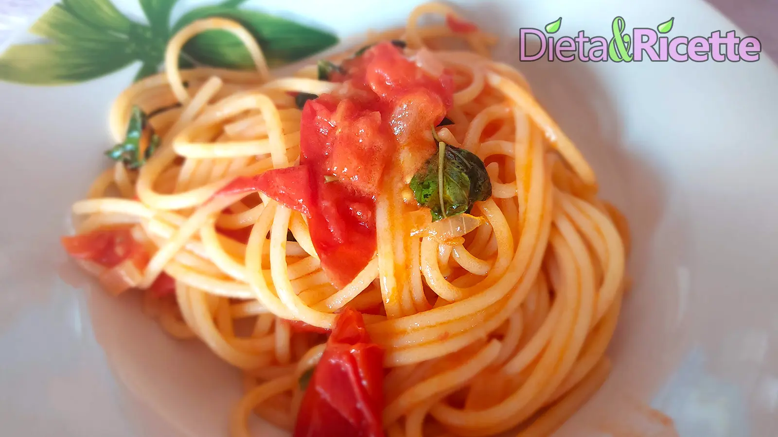 spaghetti pomodorini e basilico con aglio